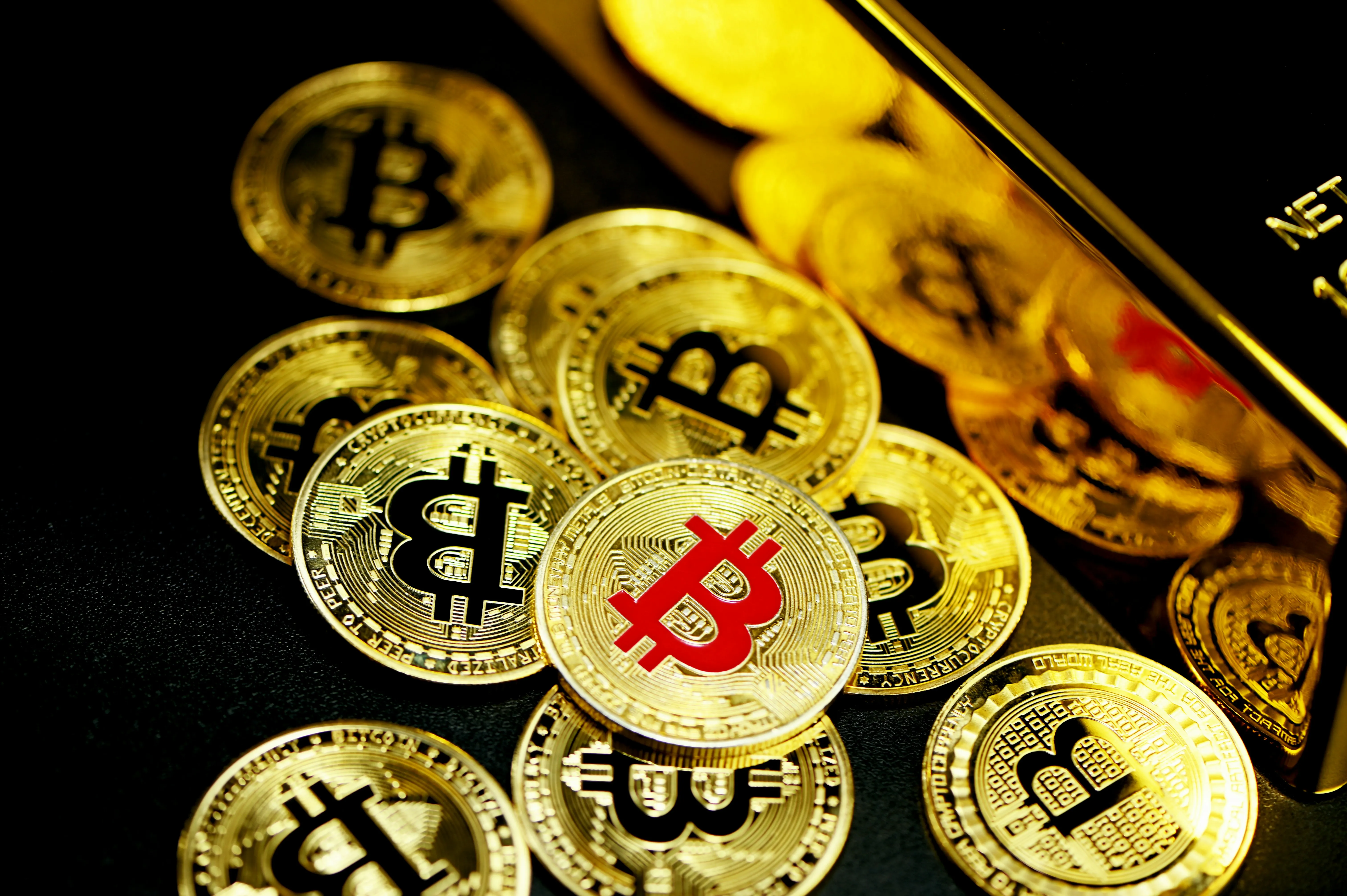 Hình ảnh chào mừng thành viên VIP 8kbey với không gian sang trọng và các biểu tượng đặc quyền.